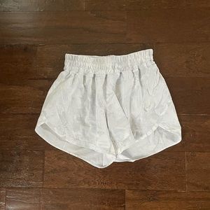 Lululemon white 5 inch shorts